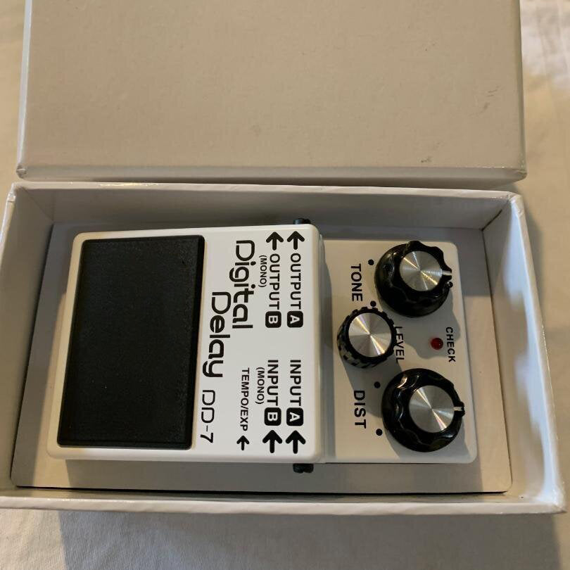 Pedal Style Wireless Mouse – Iconic Effects Pedal Design